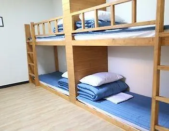 Hotel Seowon Guest House Gyeongbok Palace - Hostel Seoul